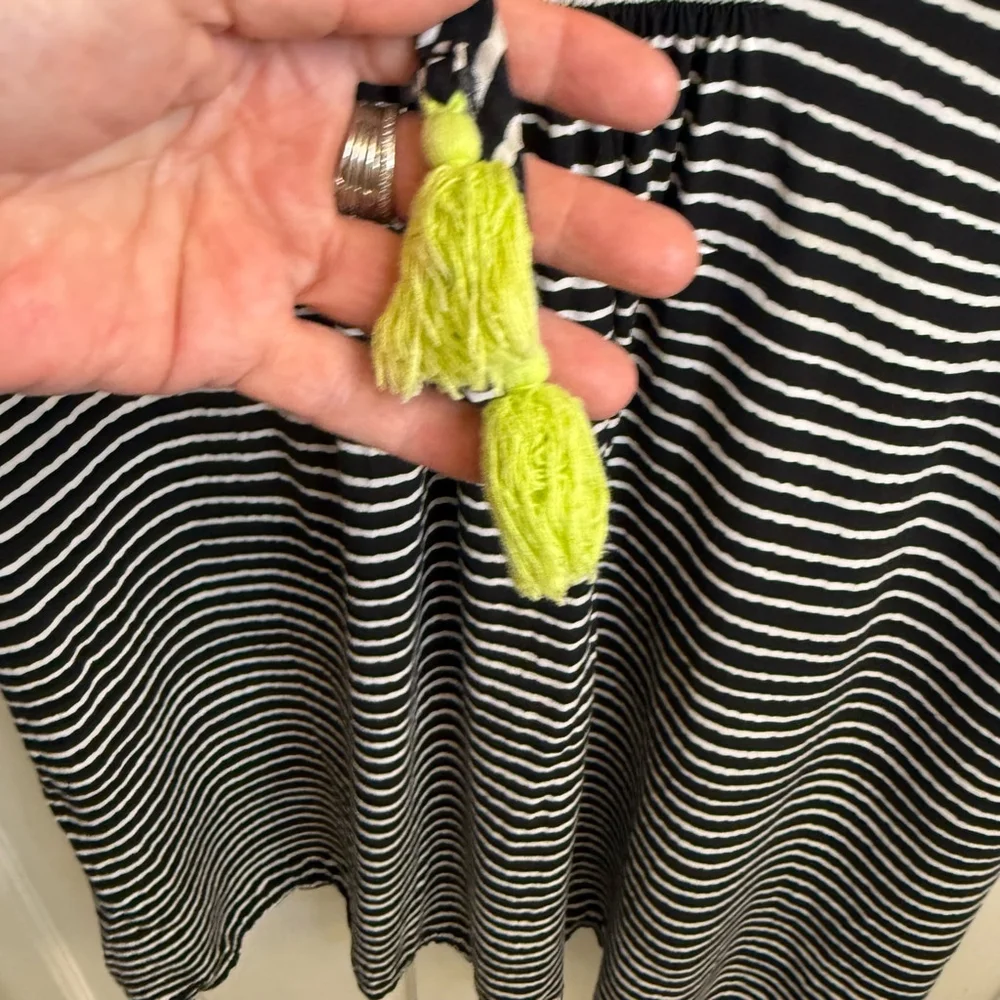 Women's Unbranded Dress Size 3X Black and White Striped - Picture 5 of 10